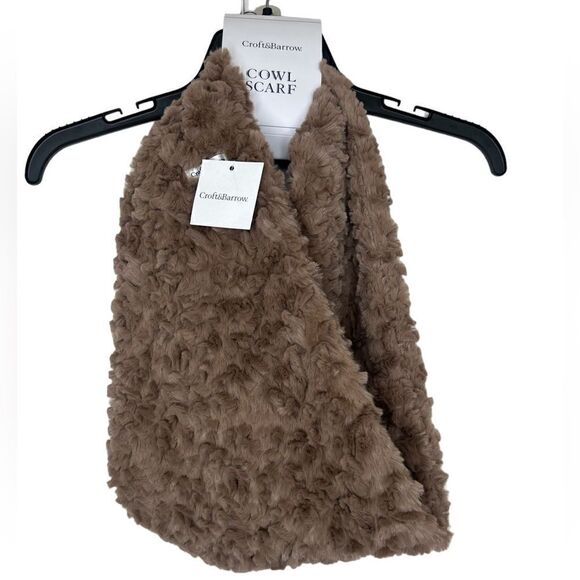 Croft & Barrow Brown Soft Plush Faux Fur Infinity Cowl Scarf One Size - Picture 1 of 7